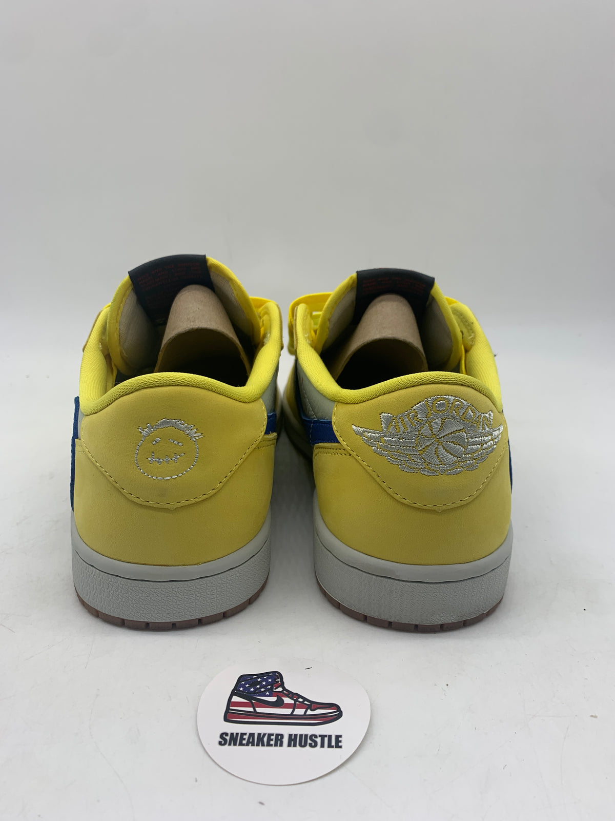 Jordan 1 Retro Low OG SP Travis Scott Canary (Women's)