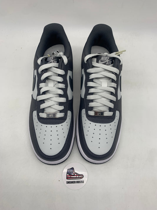 Nike Air Force 1 Low '07 Photon Dust Dark Grey