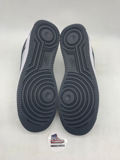 Nike Air Force 1 Low '07 Photon Dust Dark Grey