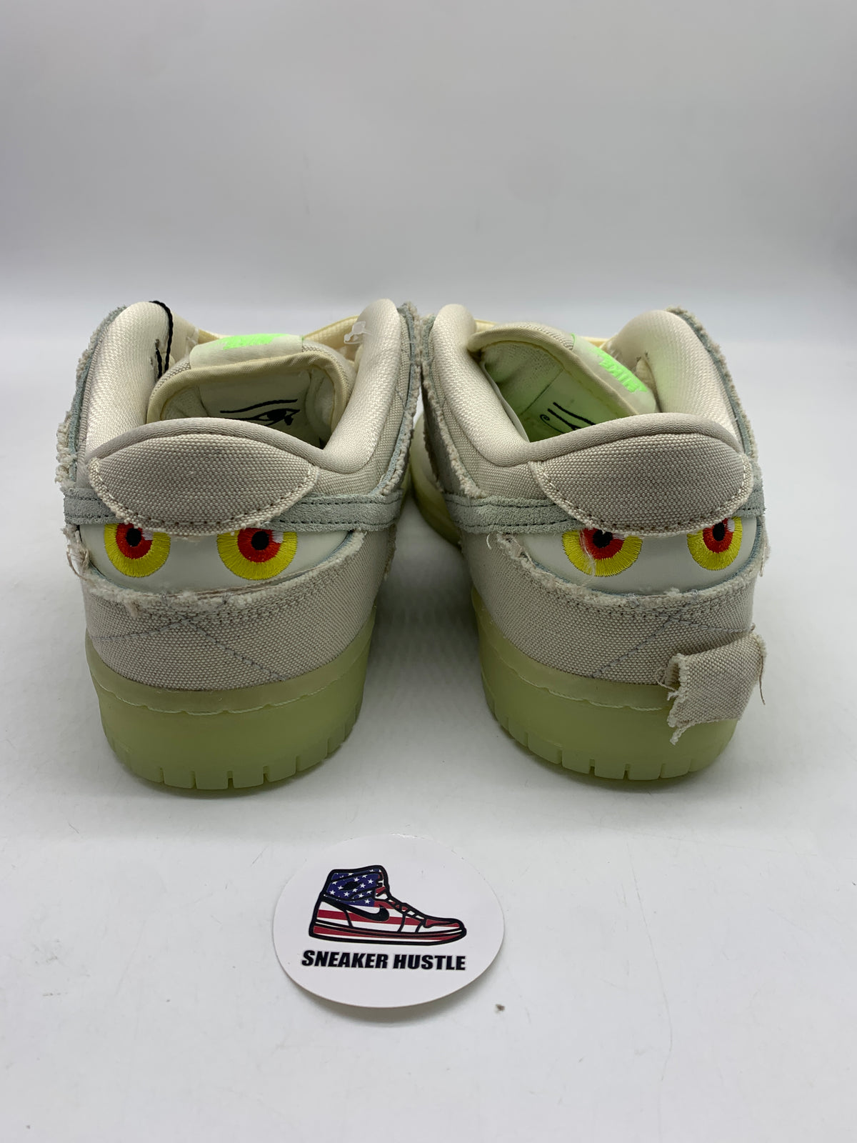 Nike SB Dunk Low Mummy