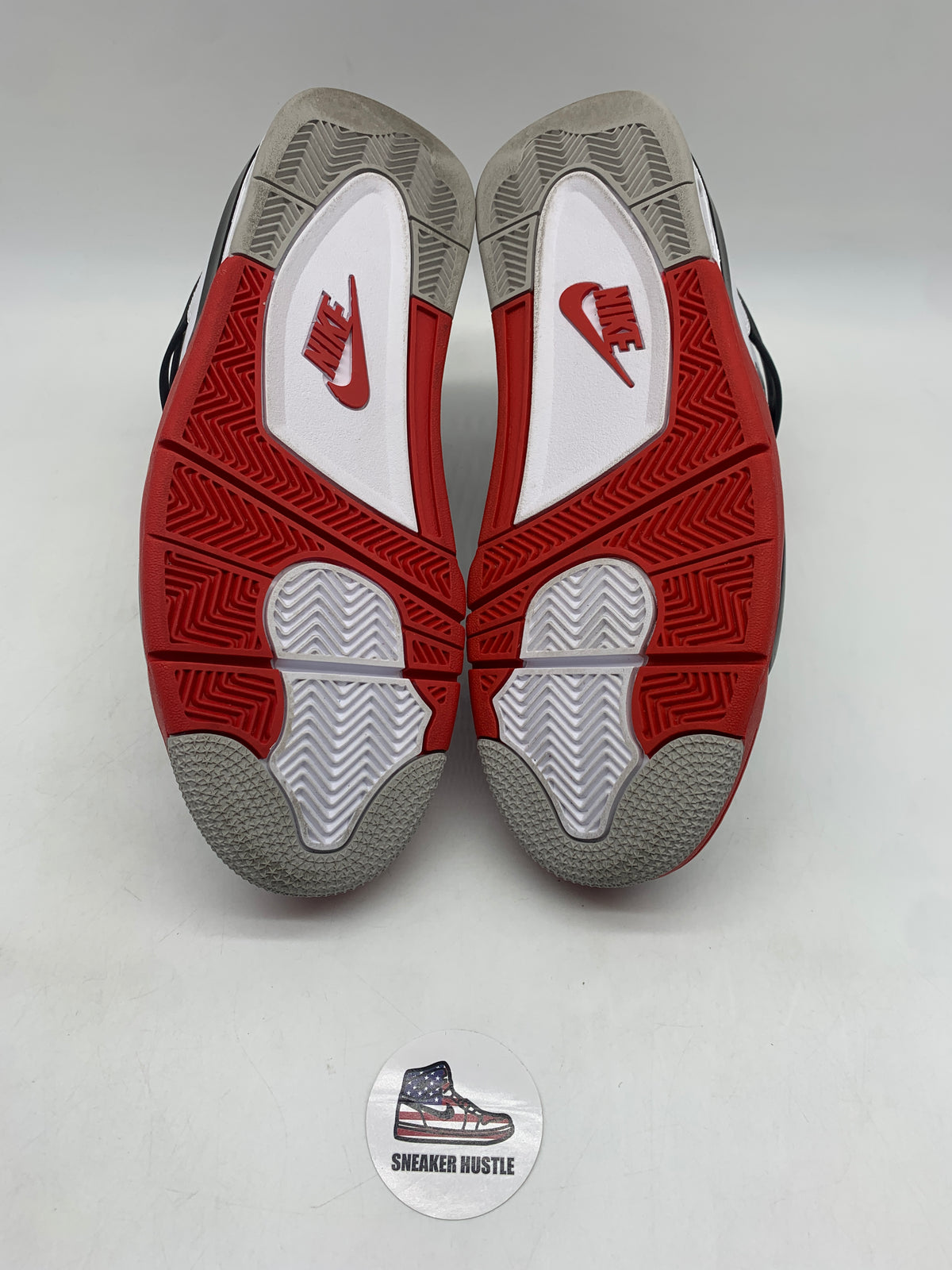 Jordan 4 Retro Fire Red (2020)