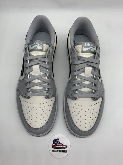 Jordan 1 Retro Low Dior