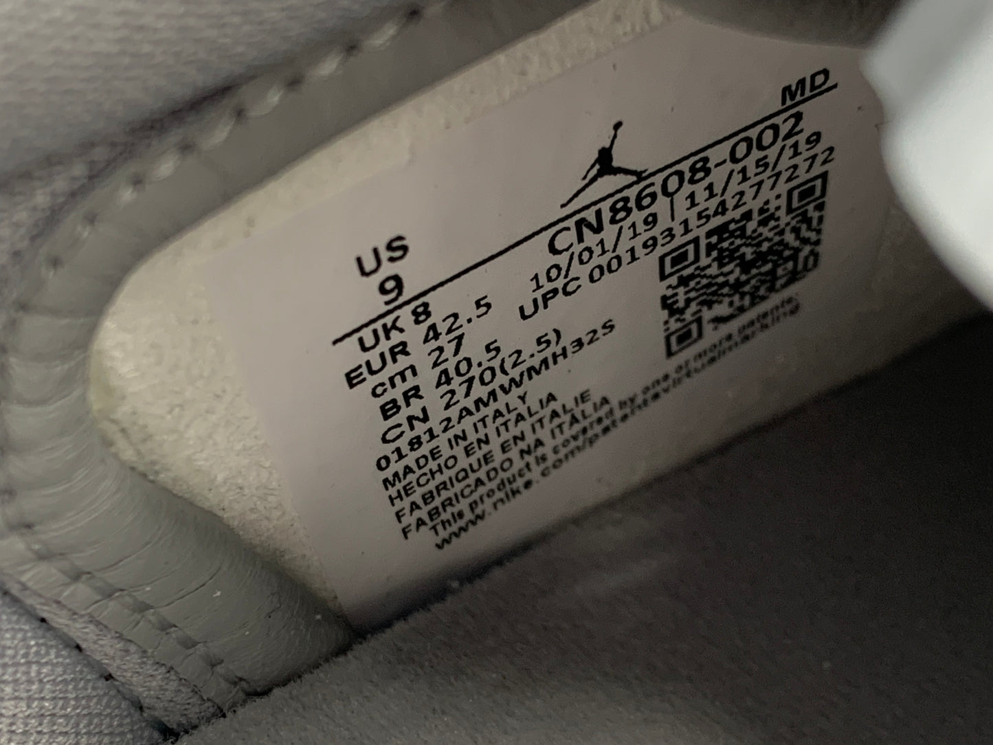 Jordan 1 Retro Low Dior