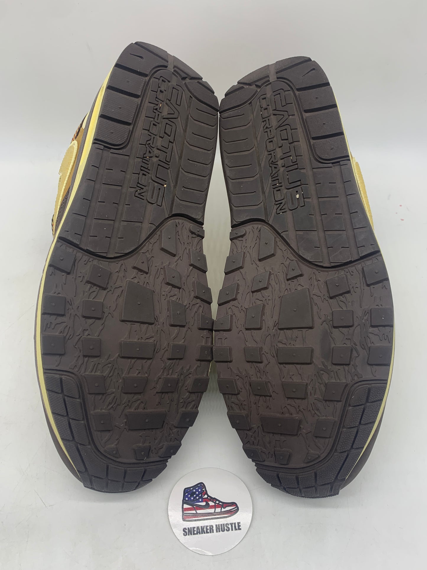 Nike Air Max 1 Travis Scott Cactus Jack Baroque Brown