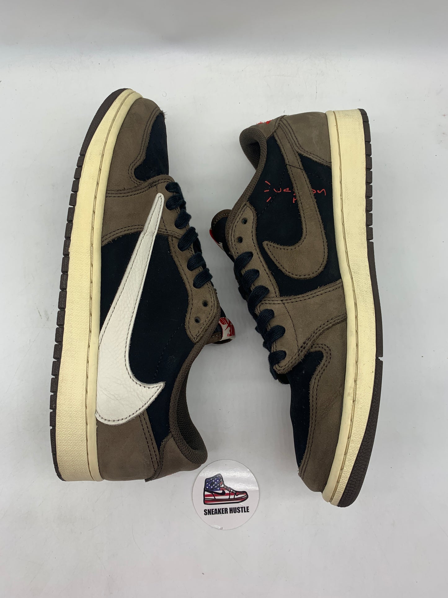 Jordan 1 Retro Low OG SP Travis Scott Mocha