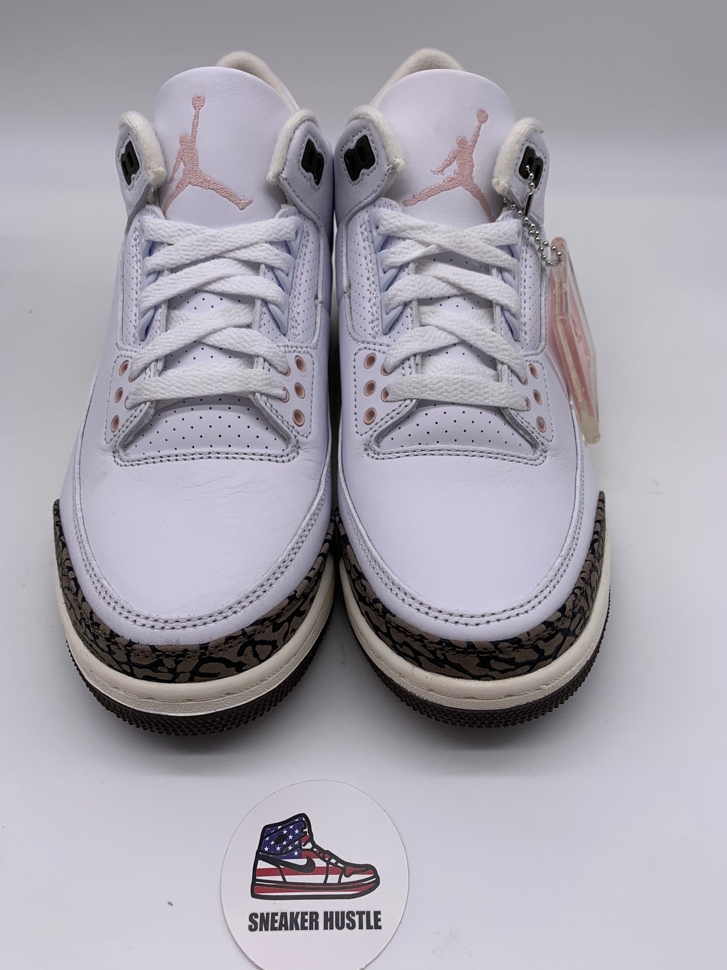 Jordan 3 Retro Neapolitan Dark Mocha (W)