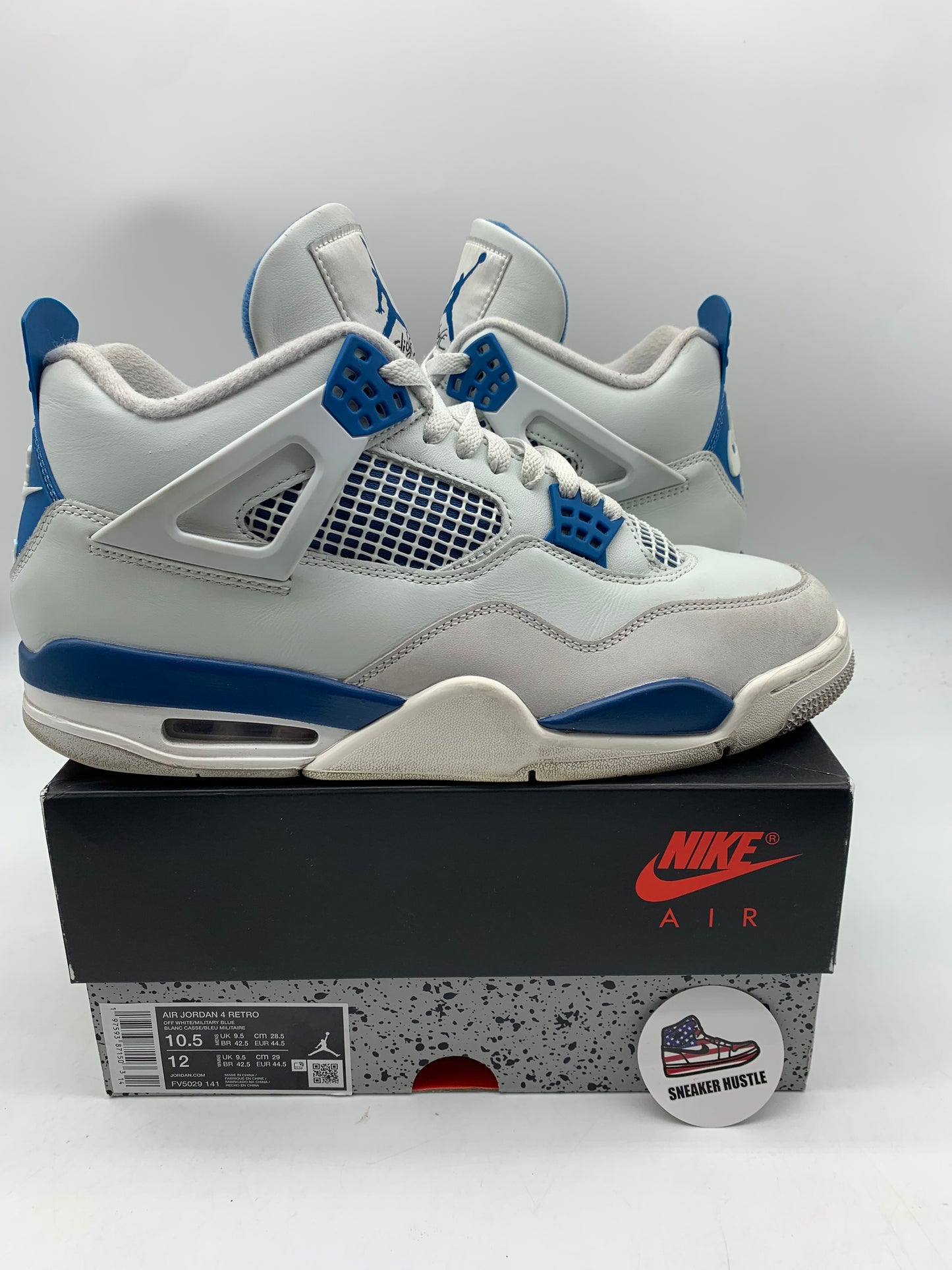 Jordan 4 Retro Military Blue (2024)