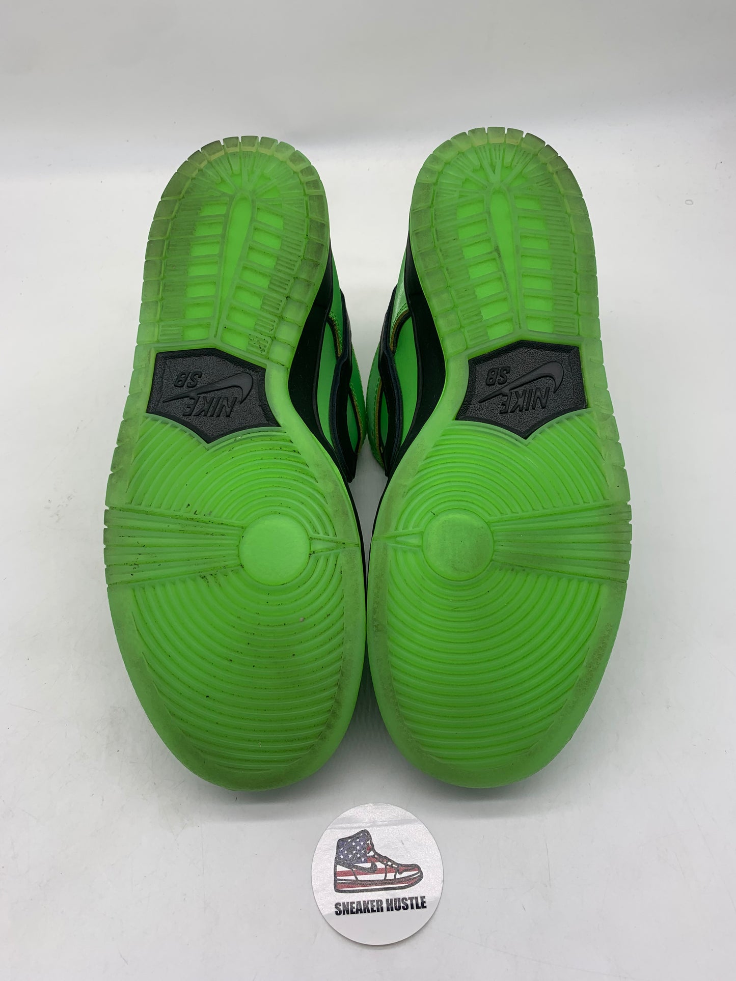 Nike SB Dunk Low The Powerpuff Girls Buttercup