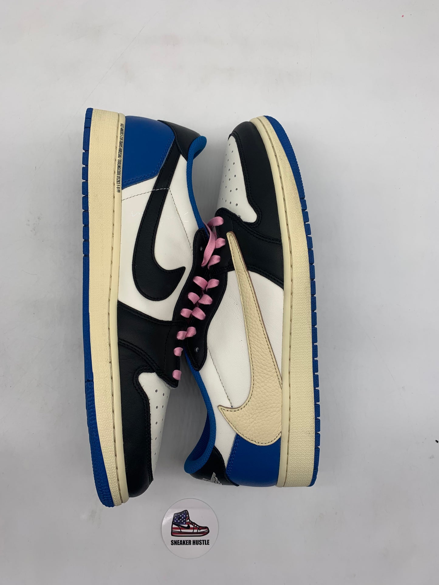 Jordan 1 Retro Low OG SP Fragment x Travis Scott