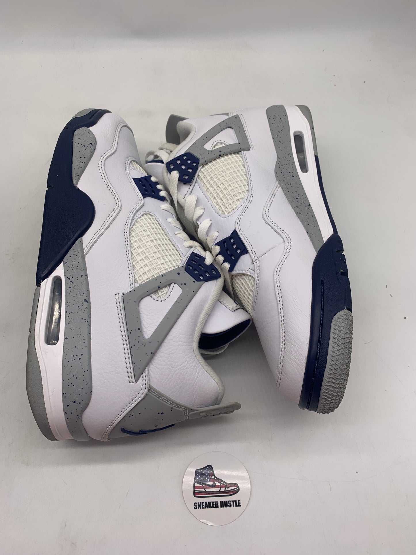 Jordan 4 Retro Midnight Navy