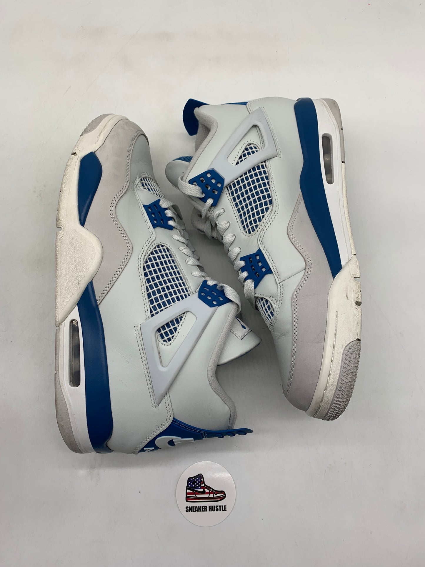 Jordan 4 Retro Military Blue (2024)