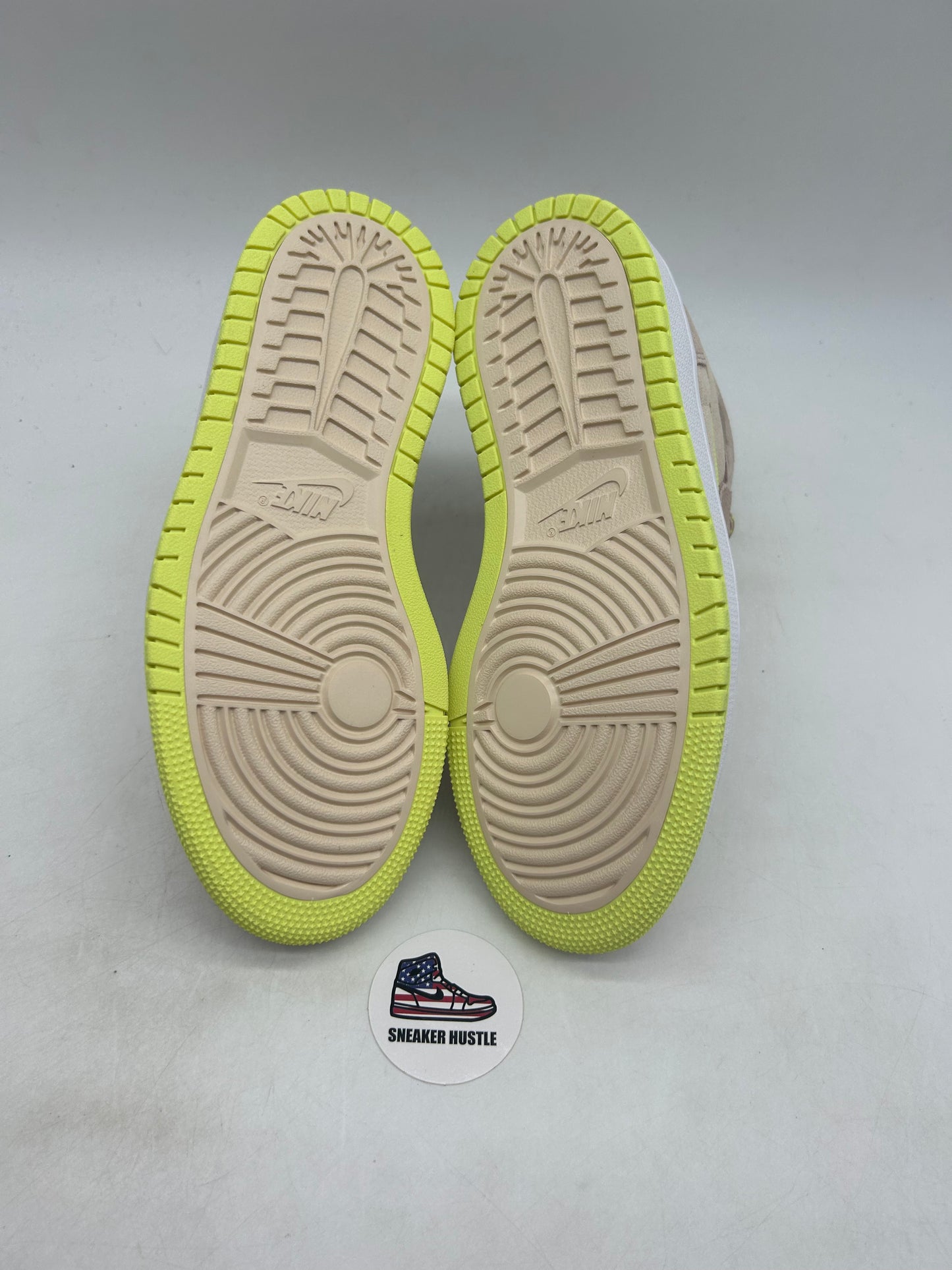 Jordan 1 High Zoom Air CMFT Lemon Twist (Women's)