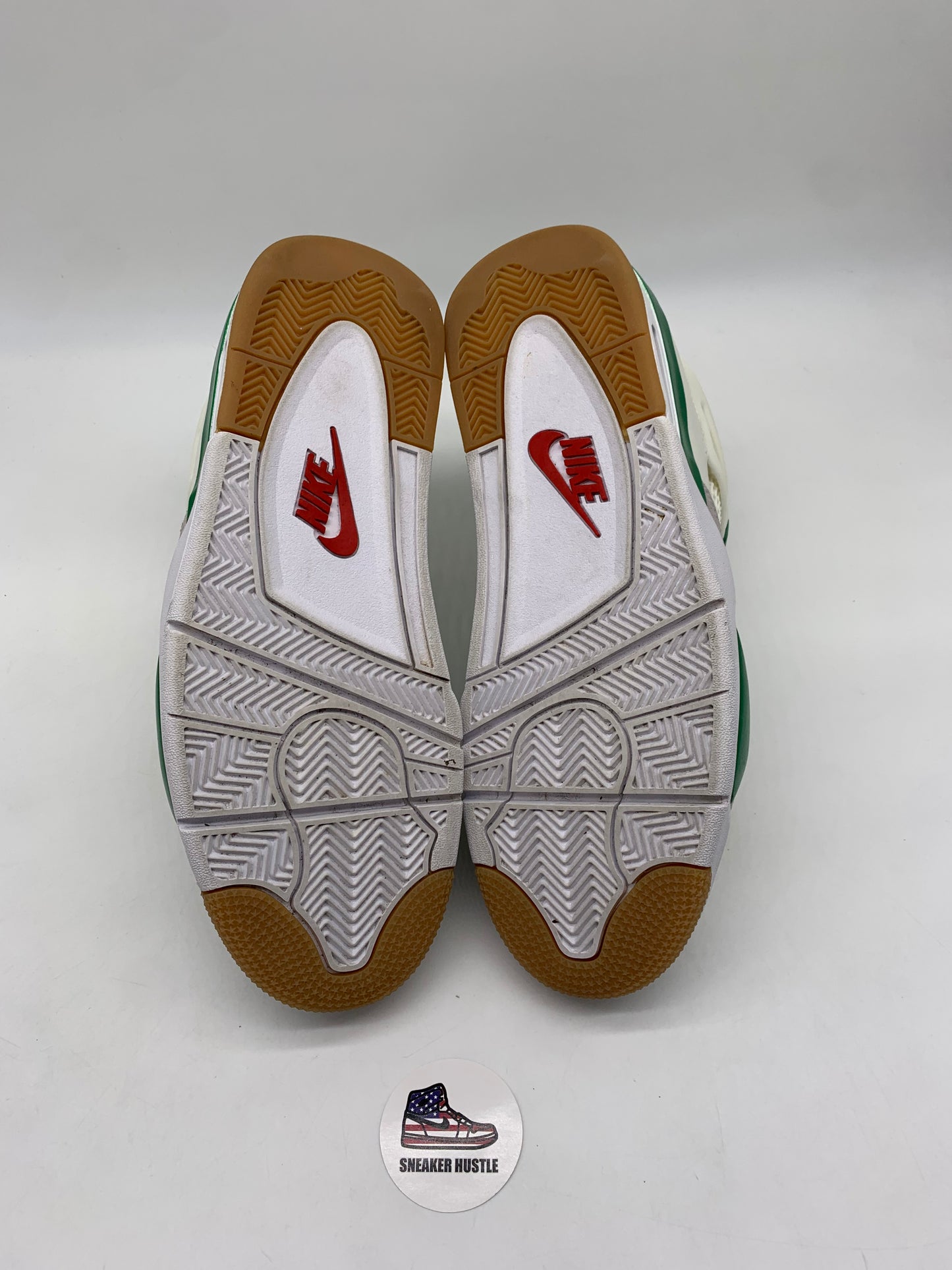 Jordan 4 Retro SB Pine Green