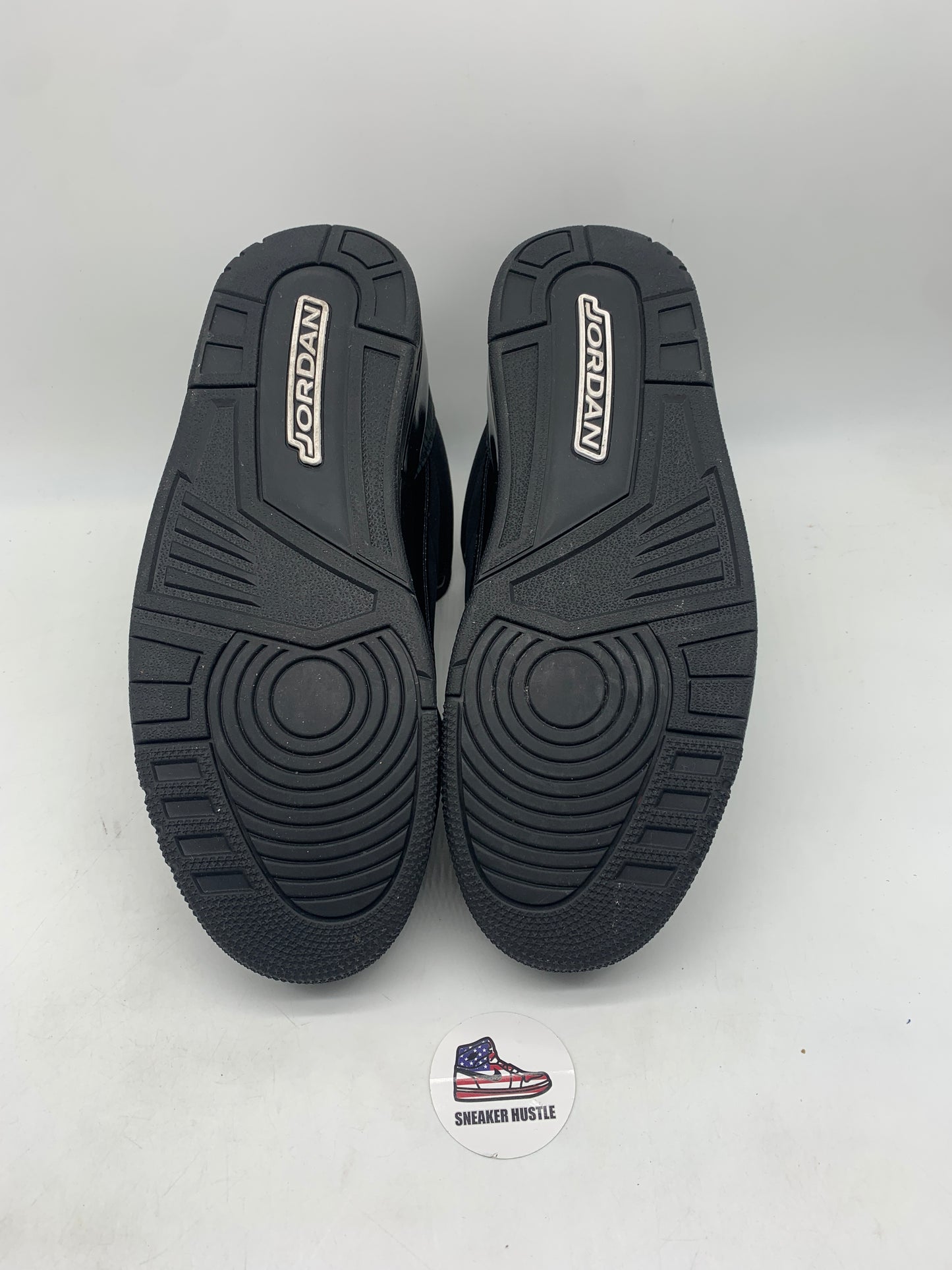 Jordan 3 Retro Black Cat (2025)