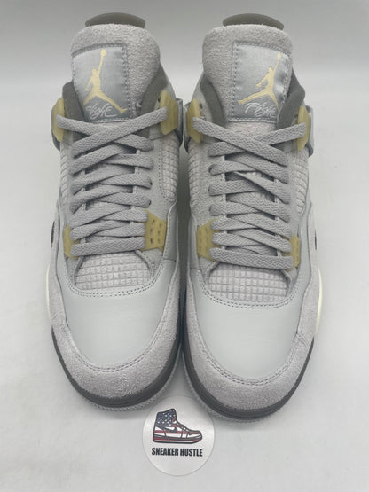 Jordan 4 Retro SE Craft Photon Dust