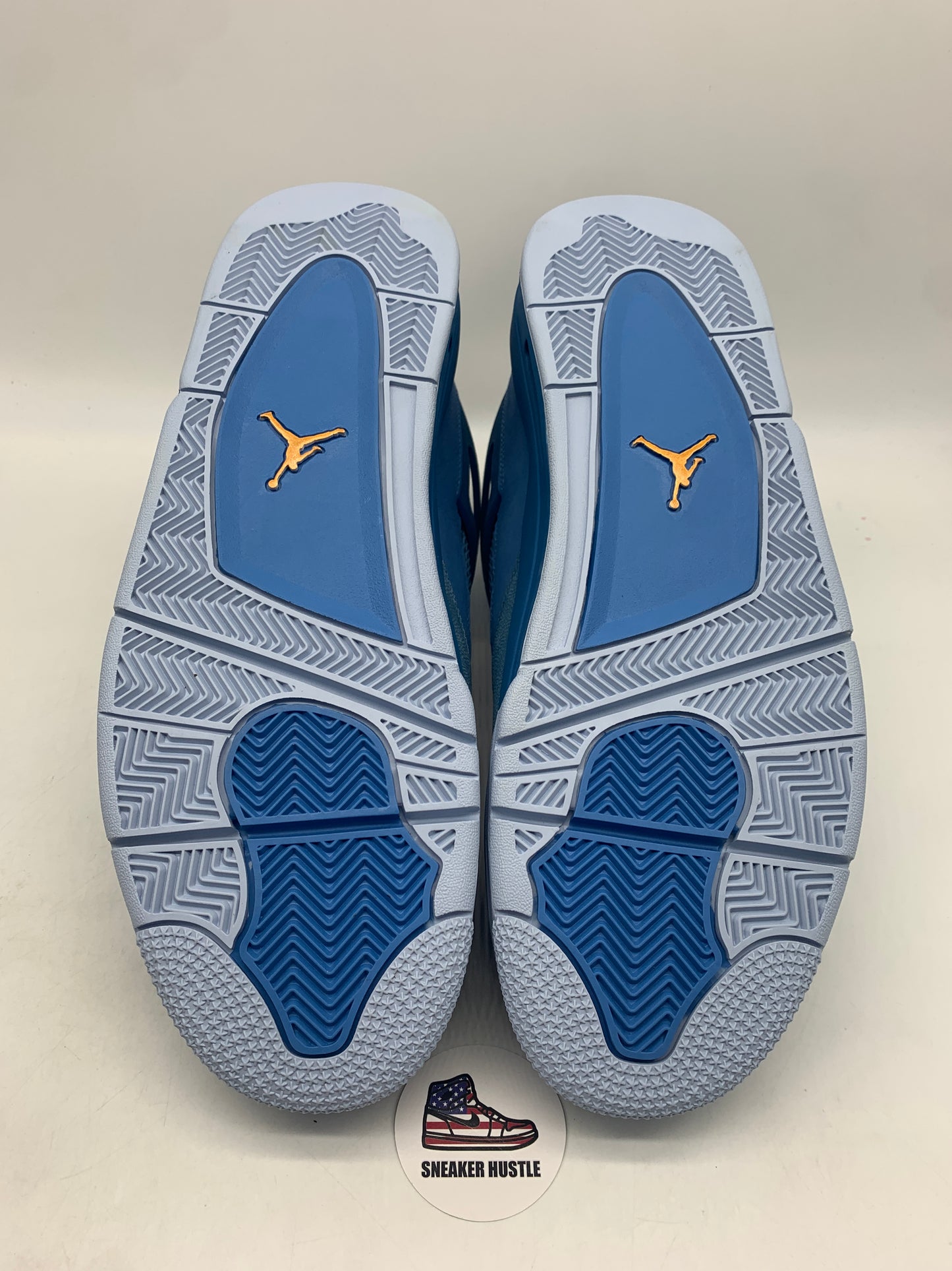 Jordan 4 Retro UCLA Bruins PE