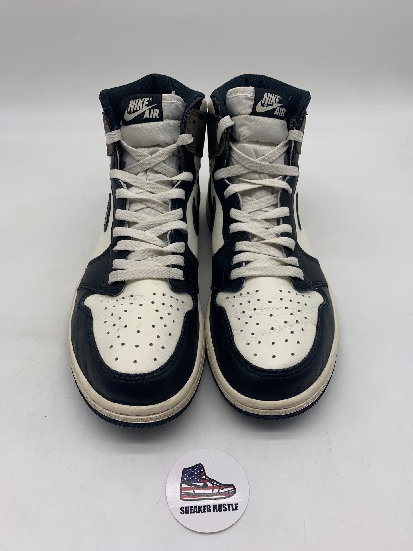 Jordan 1 Retro High Dark Mocha