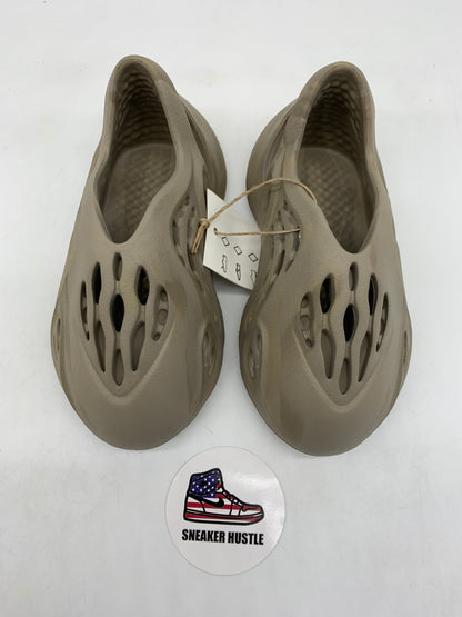 adidas Yeezy Foam RNNR Stone Sage (Infants)