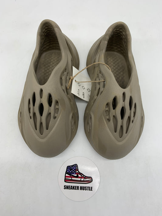 adidas Yeezy Foam RNNR Stone Sage (Infants)