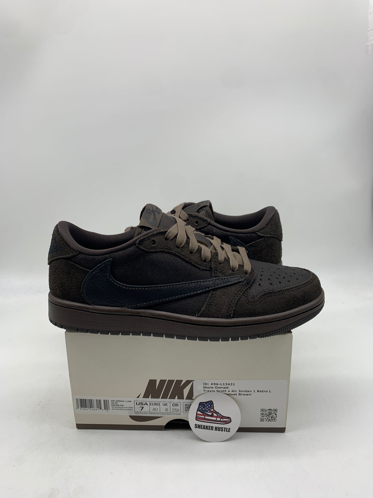 Jordan 1 Retro Low OG SP Travis Scott Velvet Brown