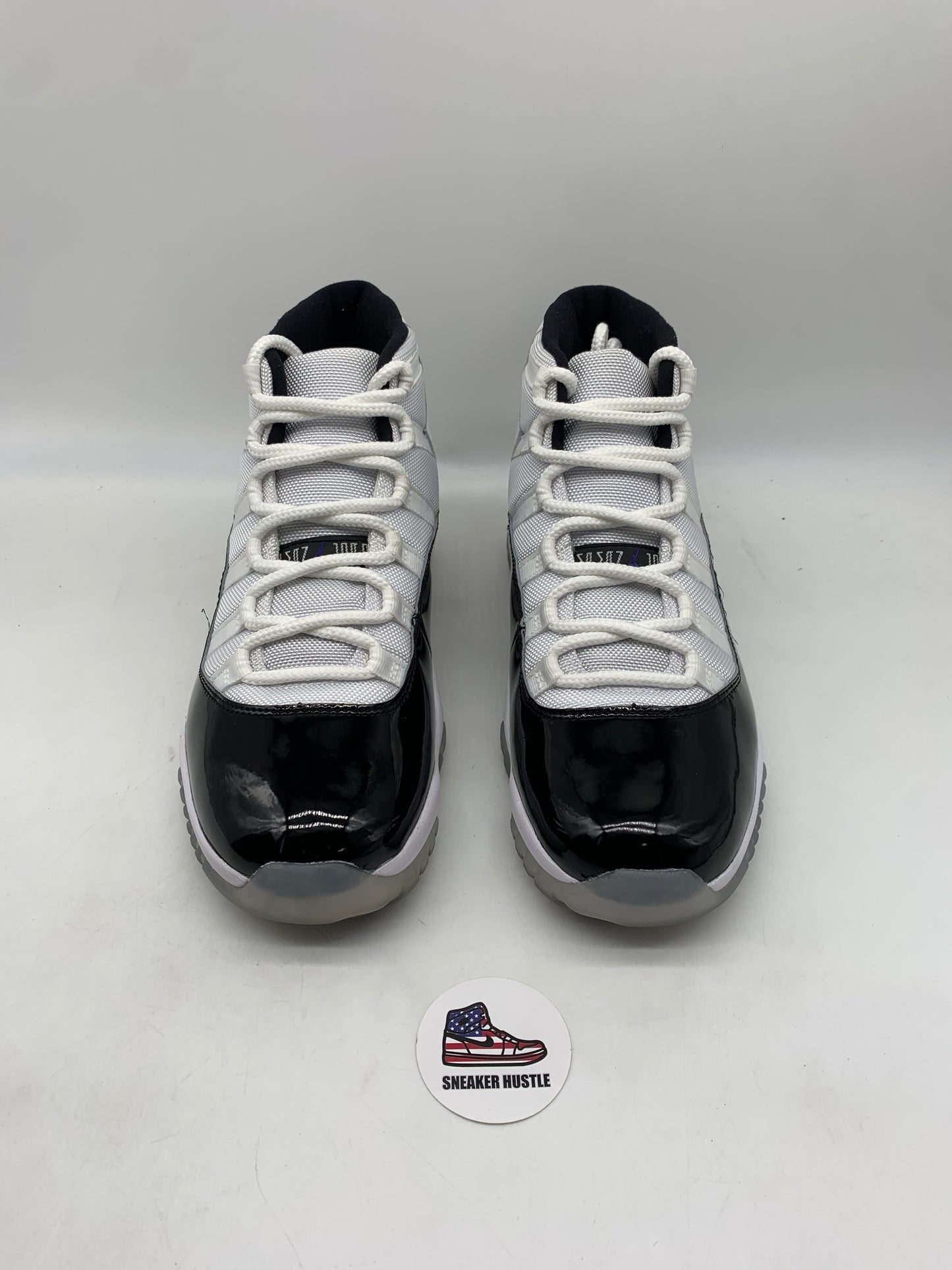 Jordan 11 Retro Concord (2018)