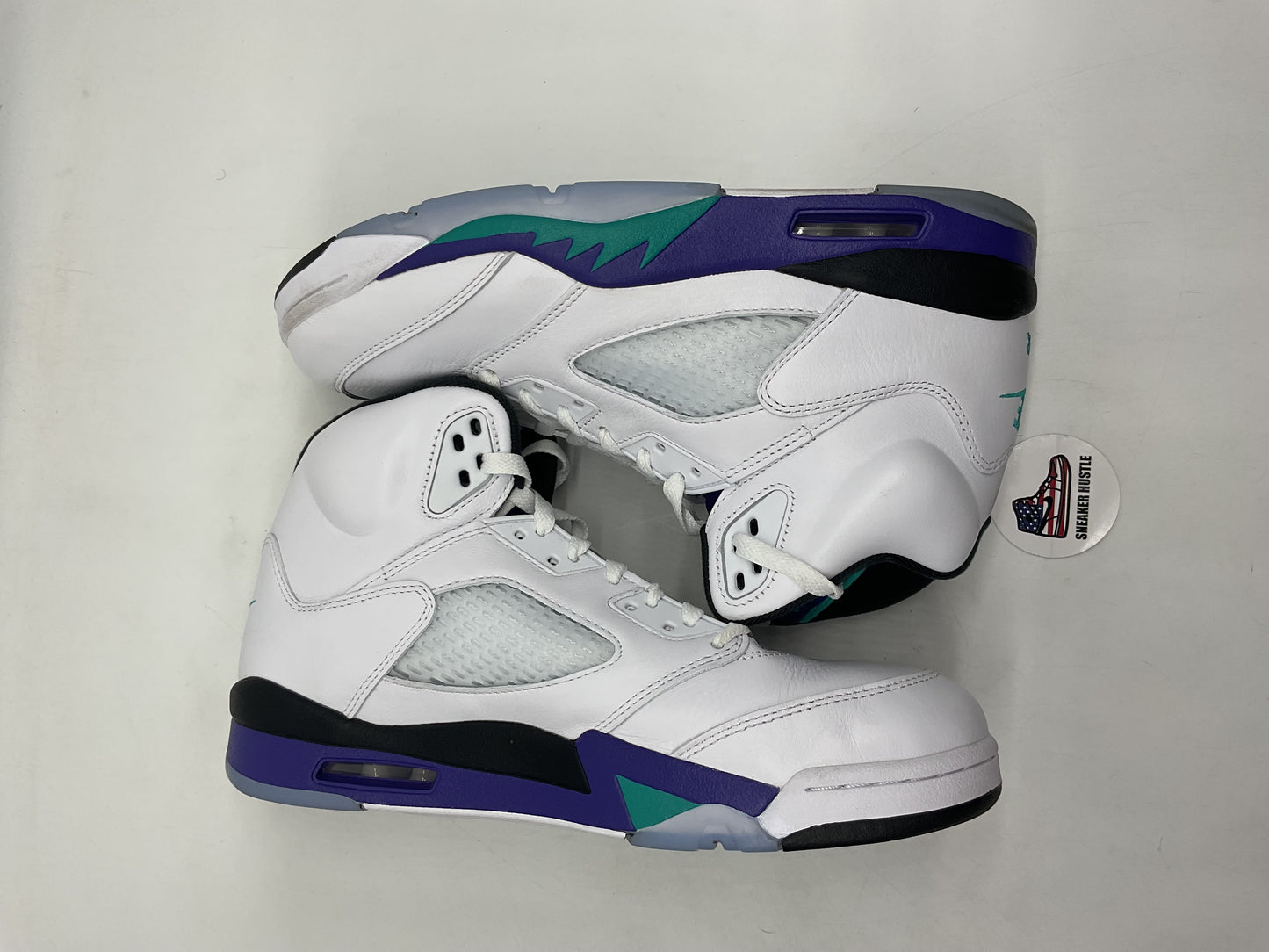 Jordan 5 Retro Grape (2025)
