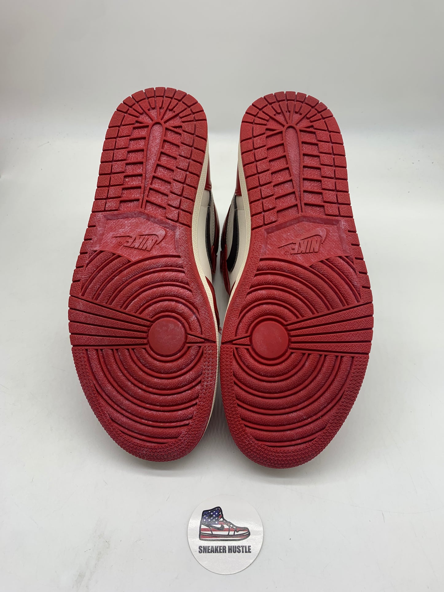 Jordan 1 Retro High OG Chicago Lost and Found