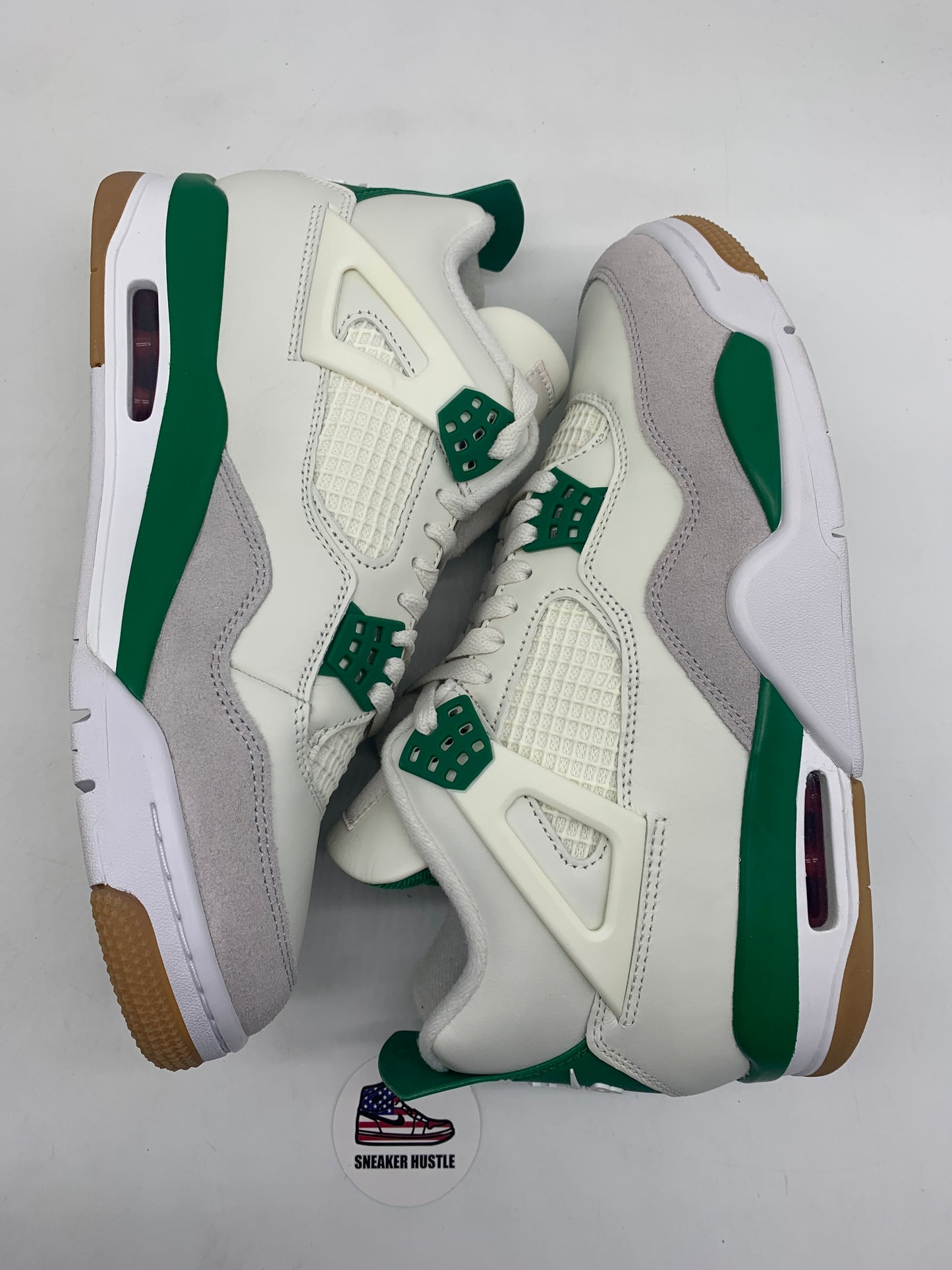 Jordan 4 Retro SB Pine Green
