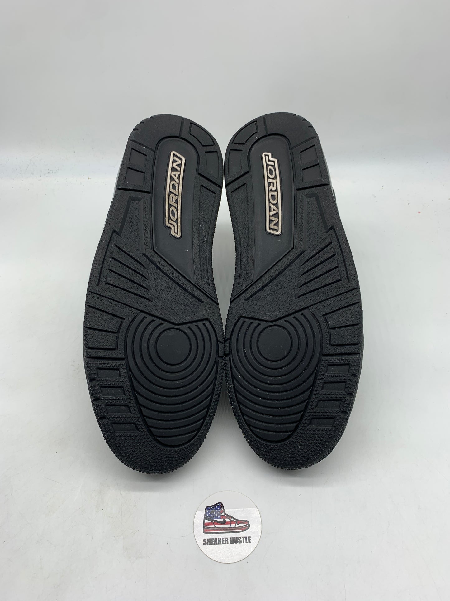 Jordan 3 Retro Black Cat (2025)
