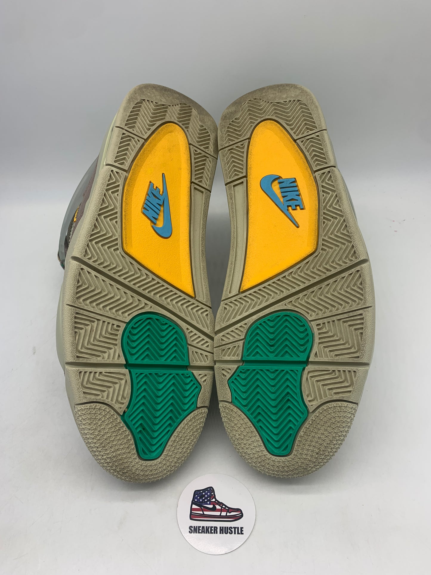 Jordan 4 Retro SP 30th Anniversary Union Taupe Haze