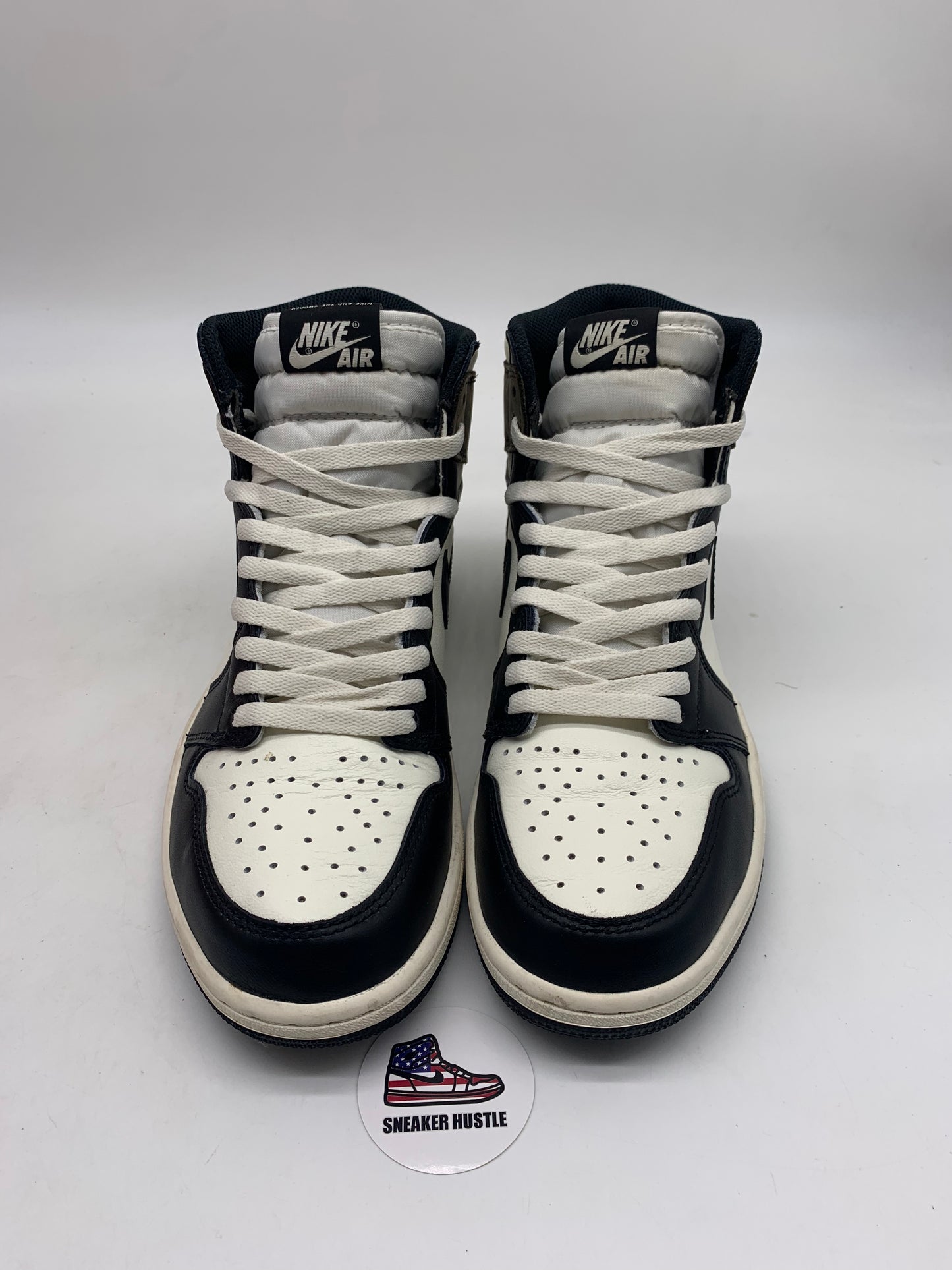 Jordan 1 Retro High Dark Mocha