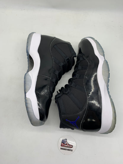 Jordan 11 Retro Space Jam (2016)