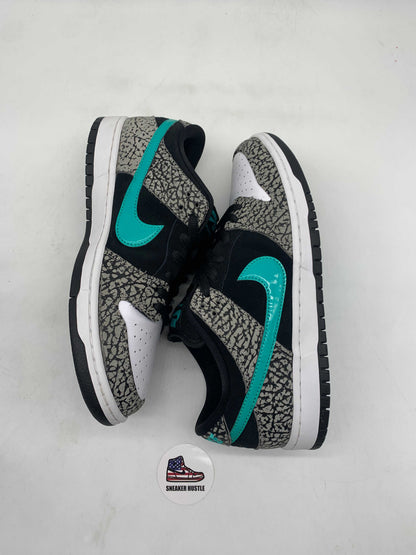 Nike SB Dunk Low atmos Elephant
