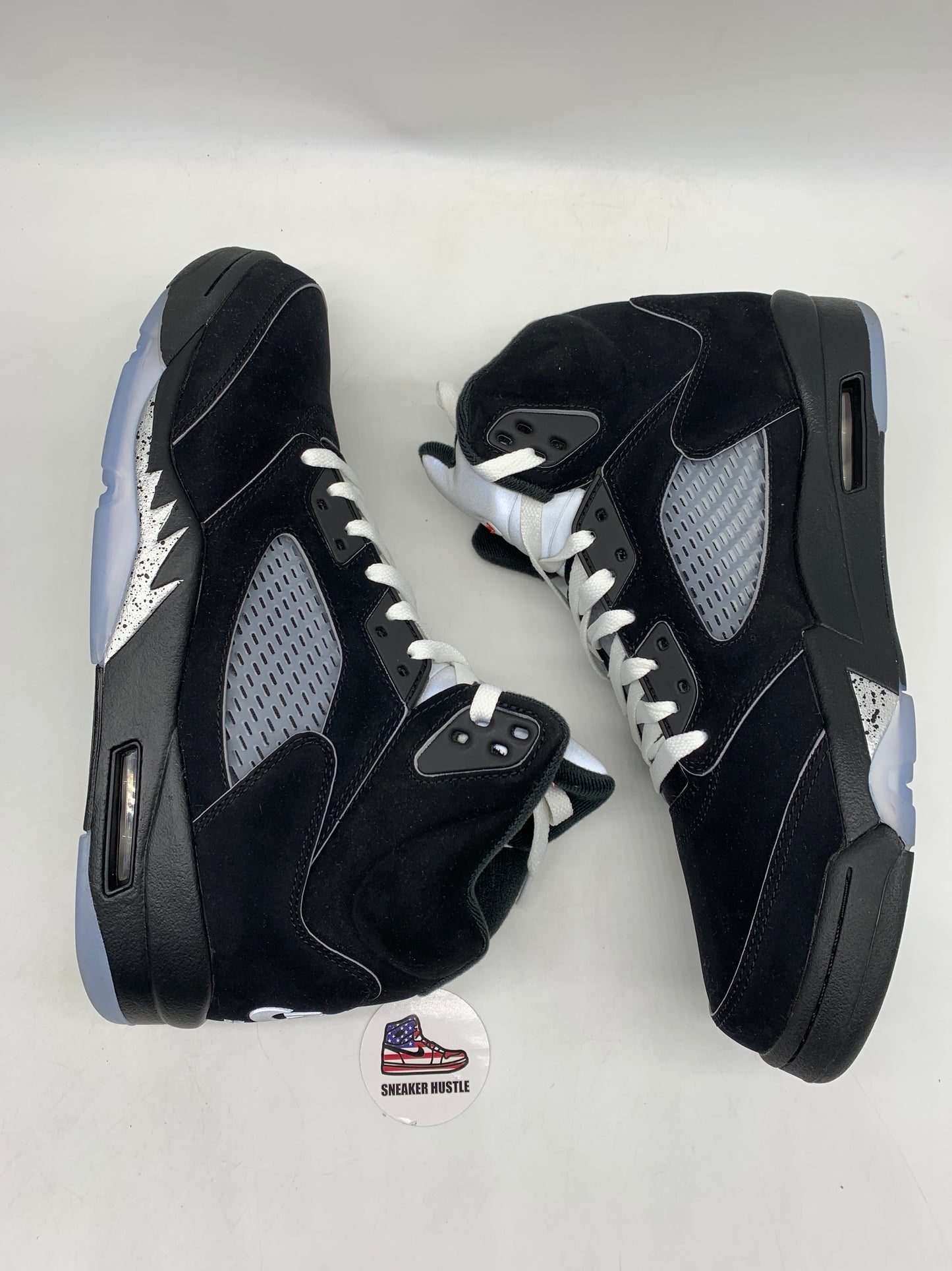 Jordan 5 Retro OG Black Metallic Reimagined