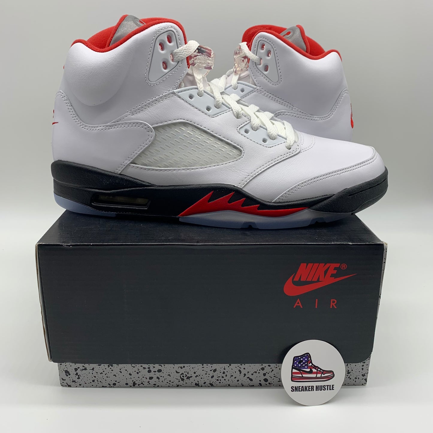 Jordan 5 Fire Red 2020
