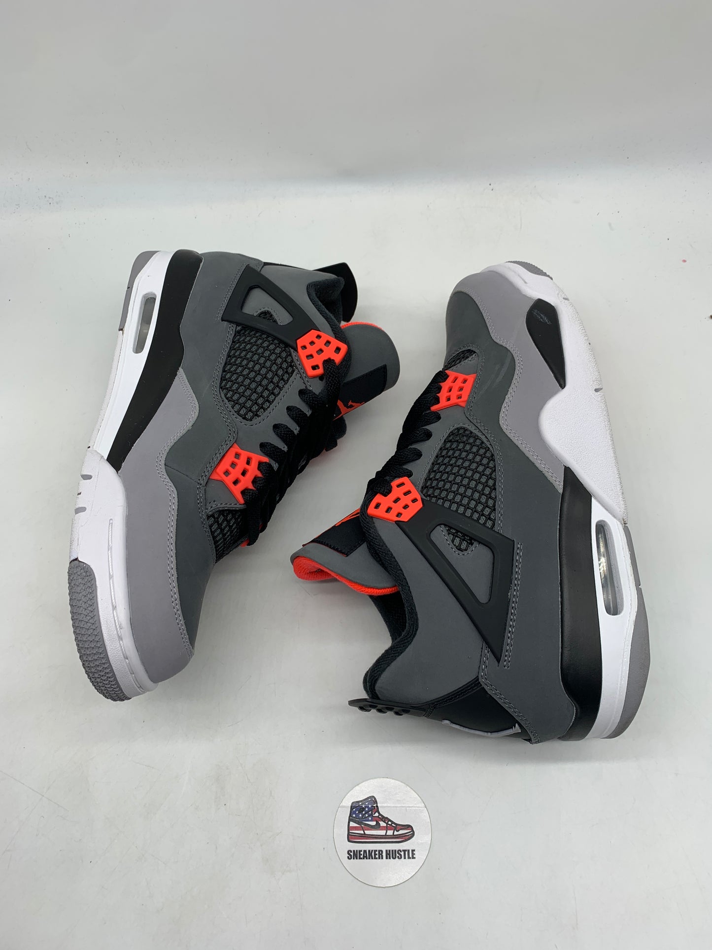 Jordan 4 Retro Infrared