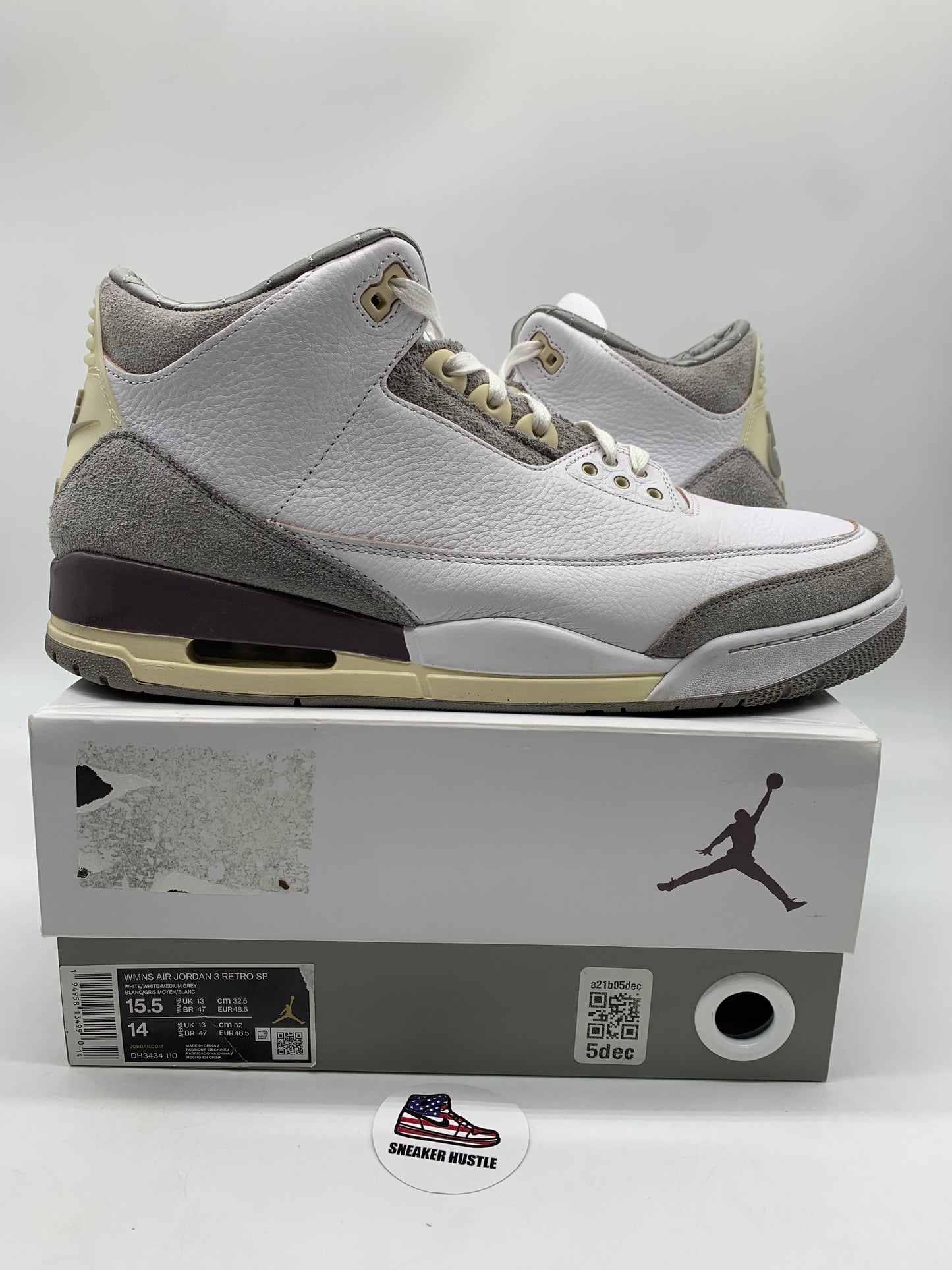 Jordan 3 Retro SP A Ma Maniére (Women's)