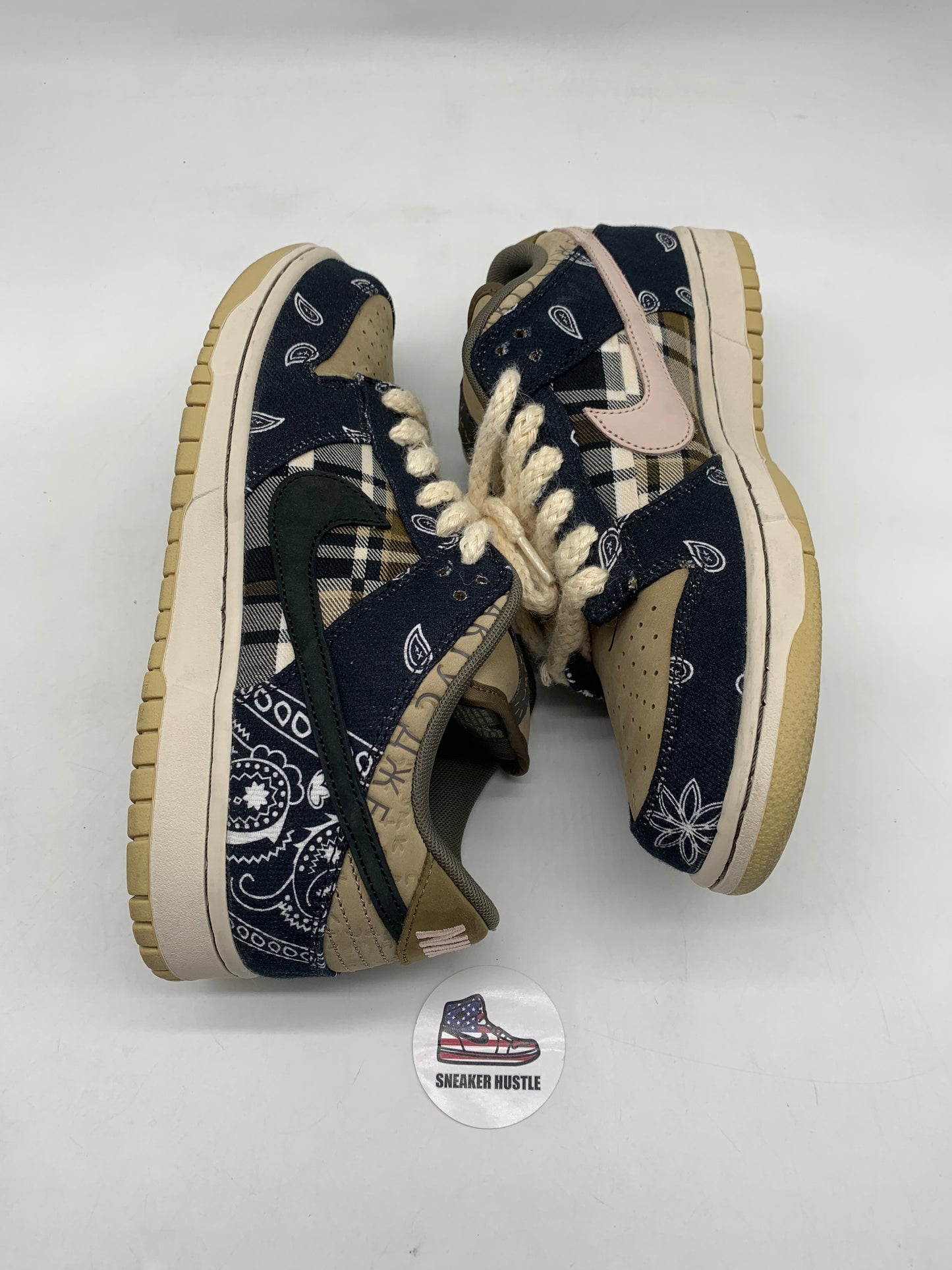 Nike SB Dunk Low Travis Scott