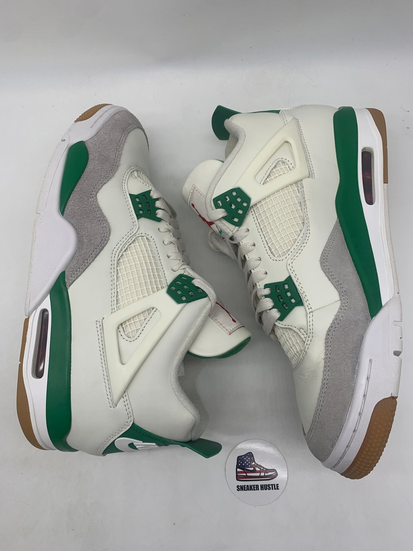 Jordan 4 Retro SB Pine Green