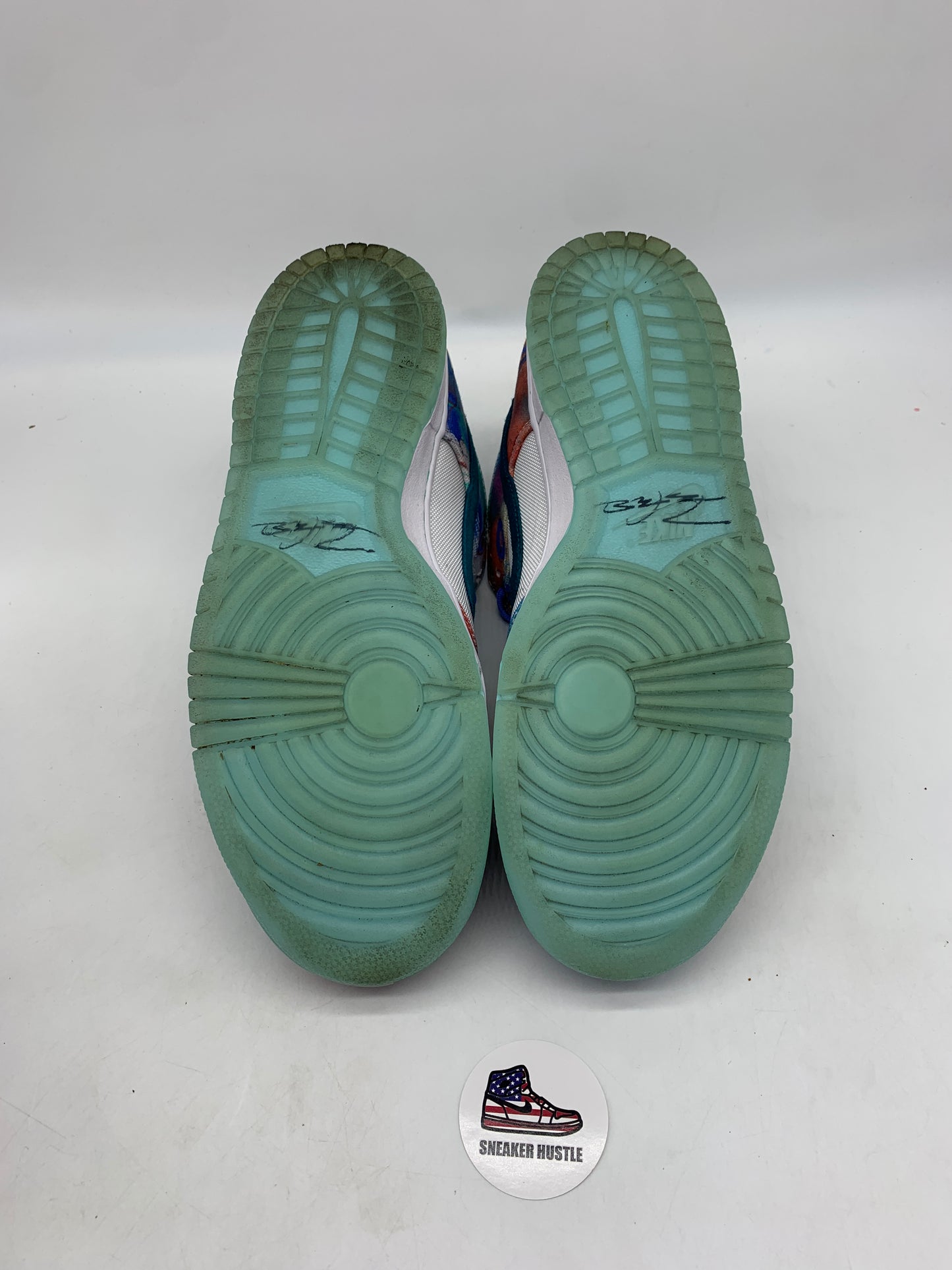 Nike SB Dunk Low Futura Laboratories Bleached Aqua