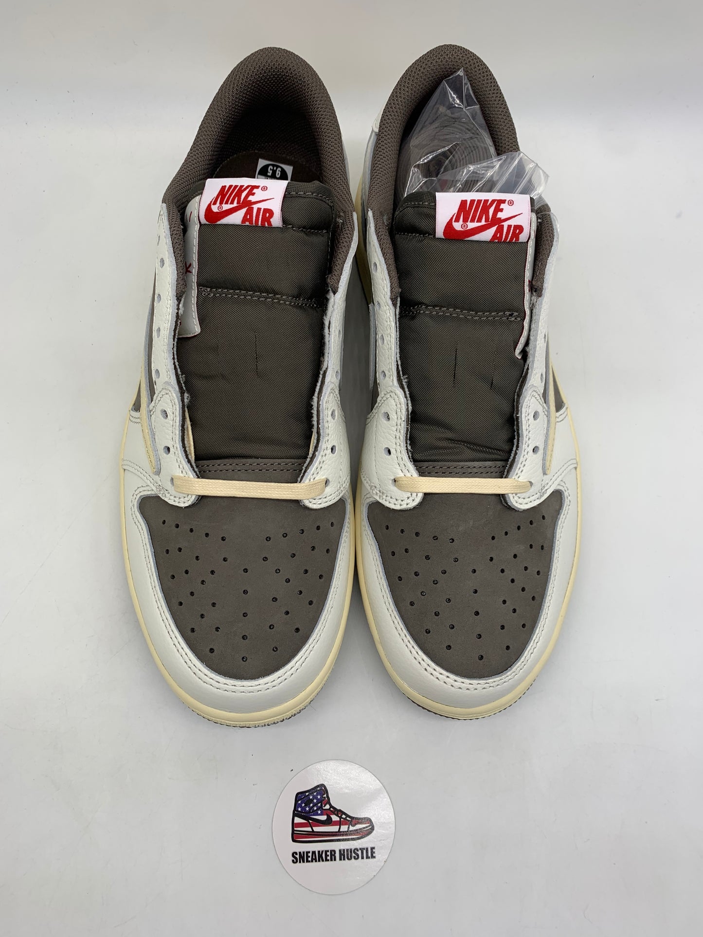 Jordan 1 Retro Low OG SP Travis Scott Reverse Mocha
