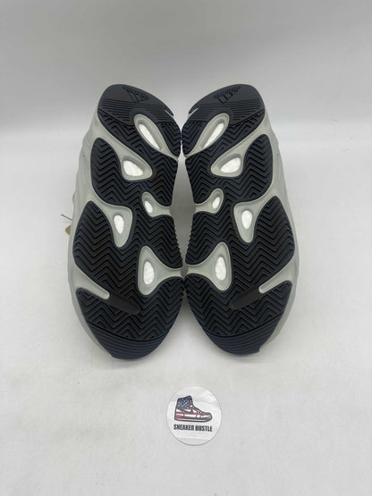 adidas Yeezy Boost 700 Salt (2019/2023)