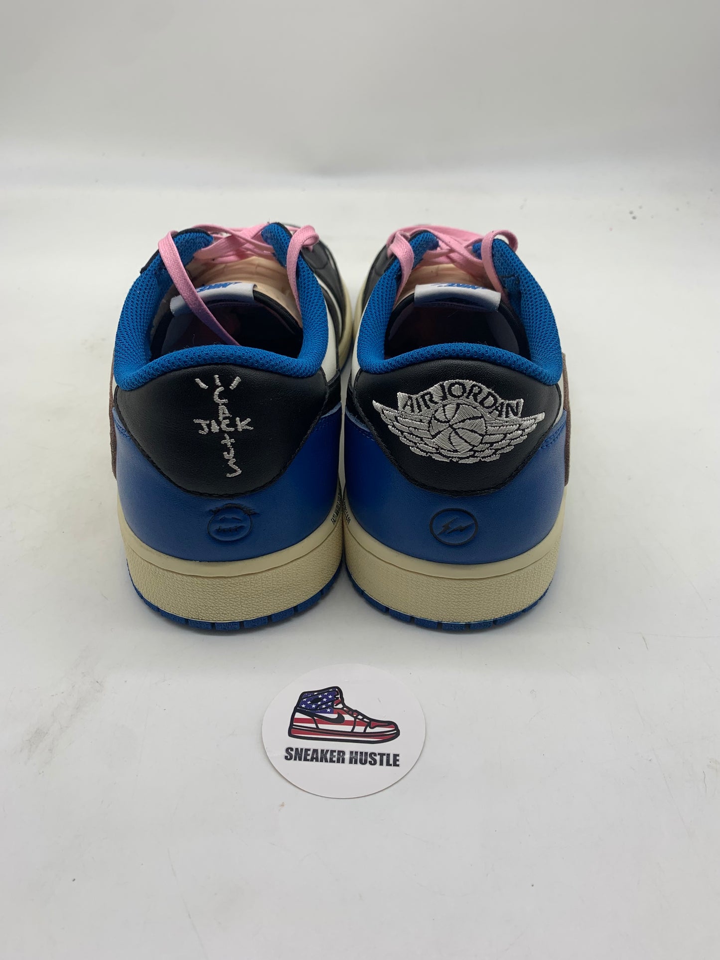 Jordan 1 Retro Low OG SP Fragment x Travis Scott