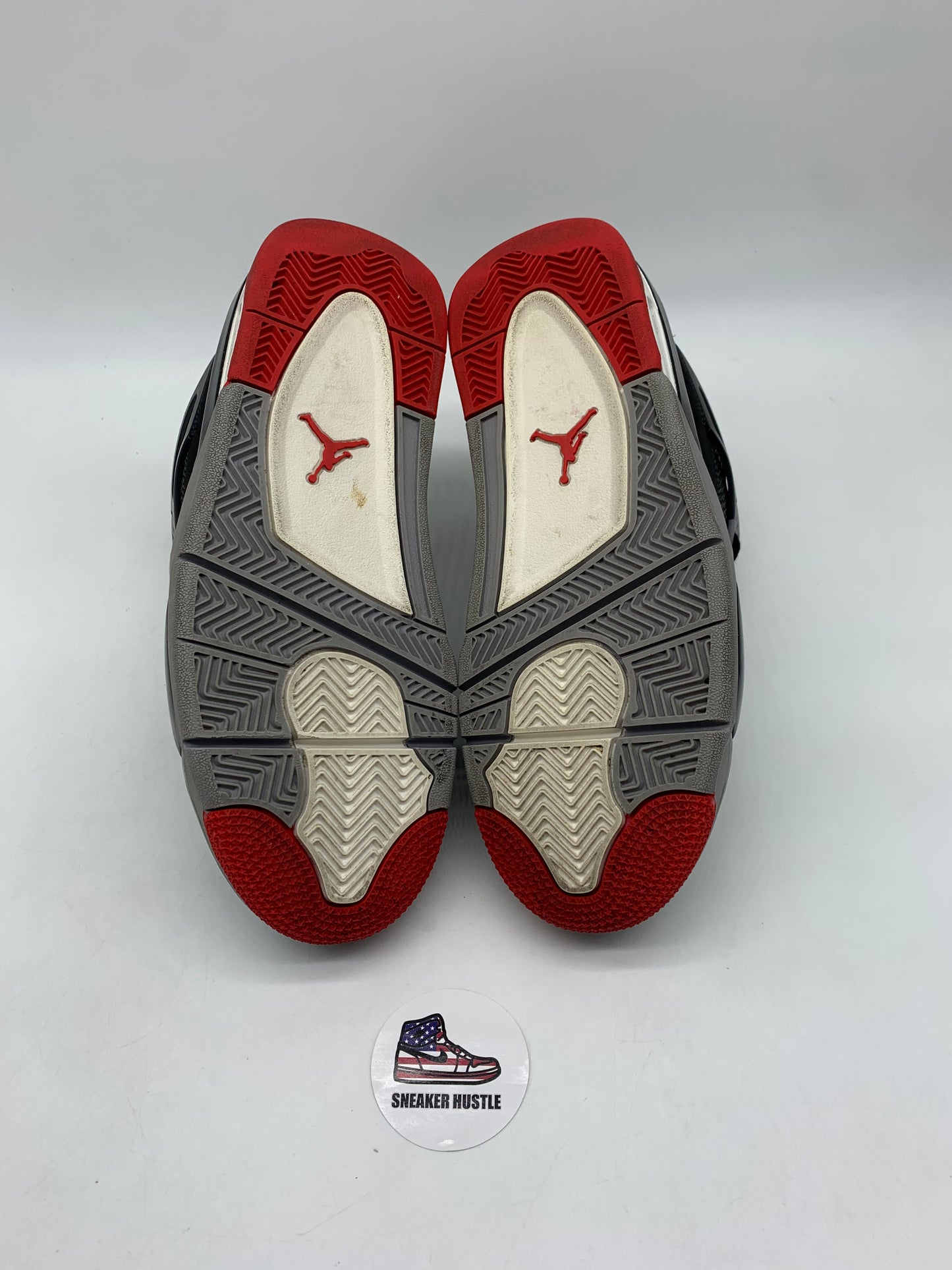 Jordan 4 Retro Bred (2019) (GS)