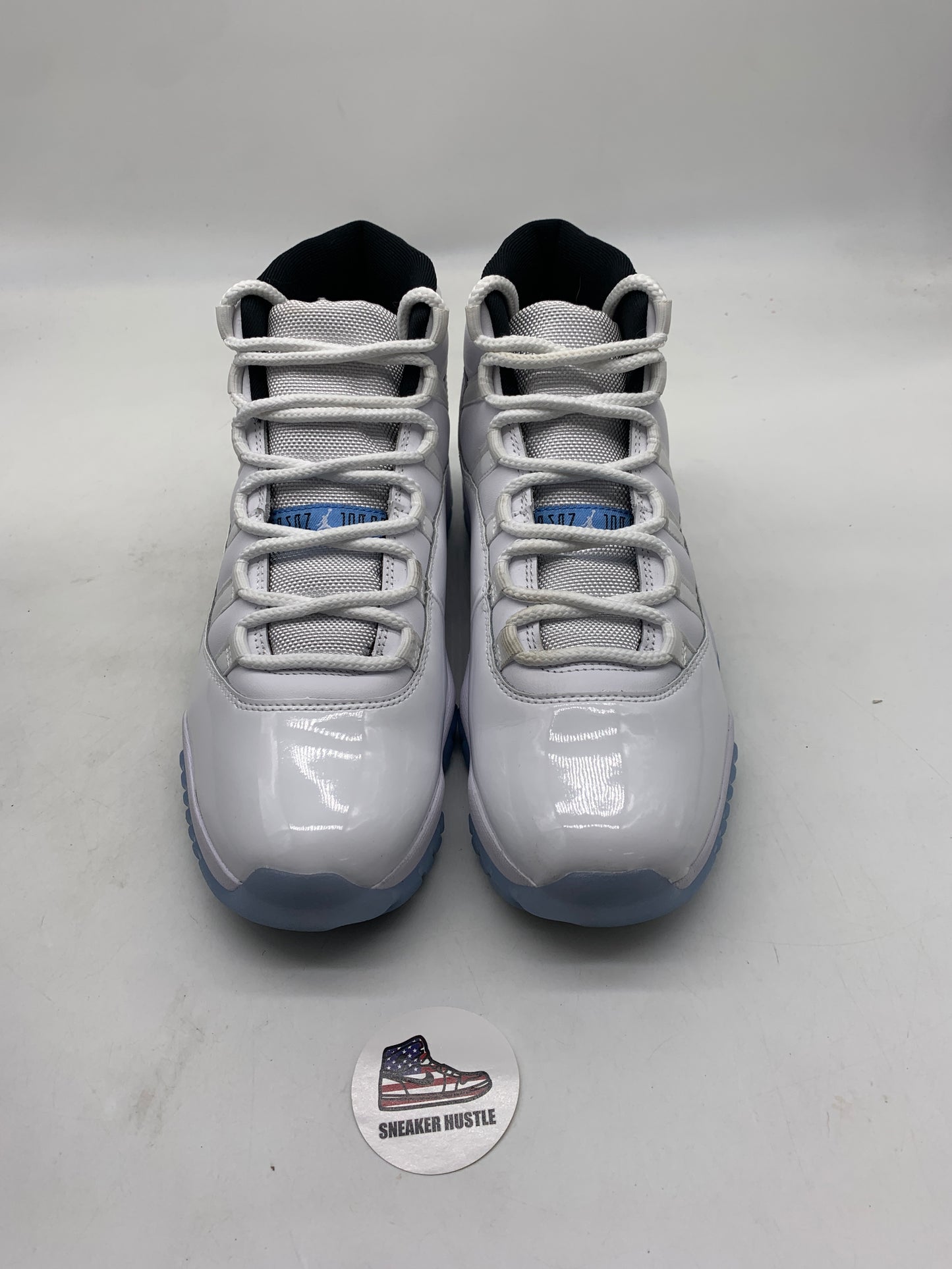 Jordan 11 Retro Legend Blue (2024)