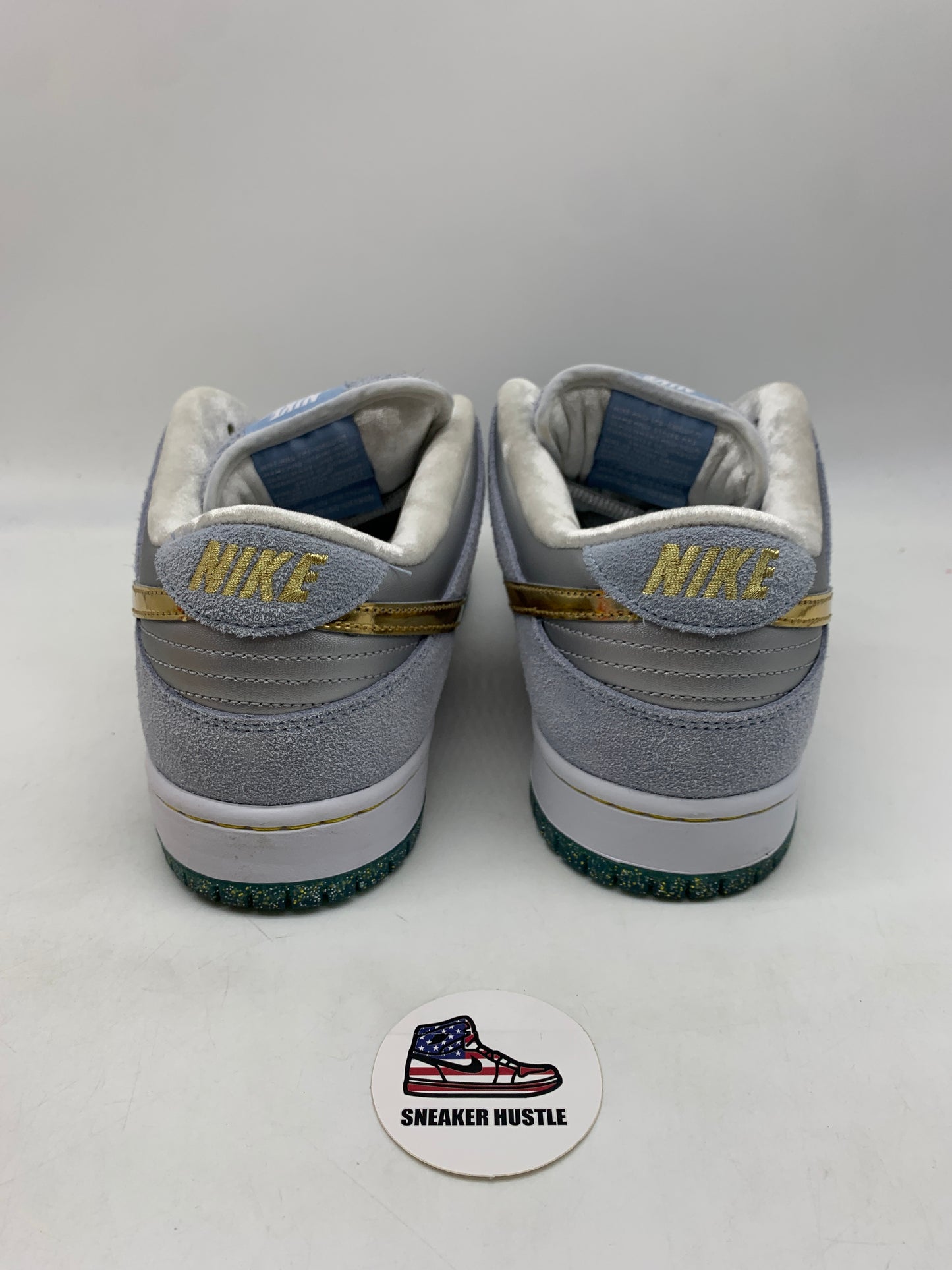 Nike SB Dunk Low Sean Cliver