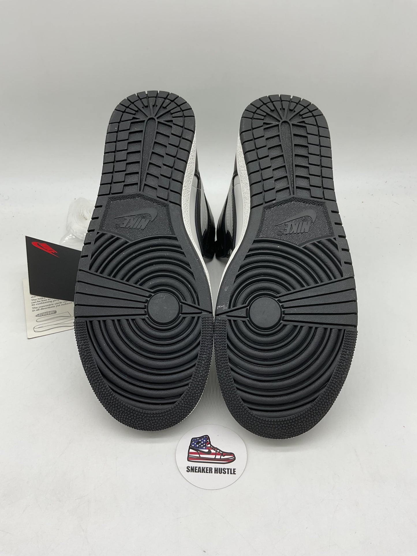 Jordan 1 Retro High '85 Black White (2023)