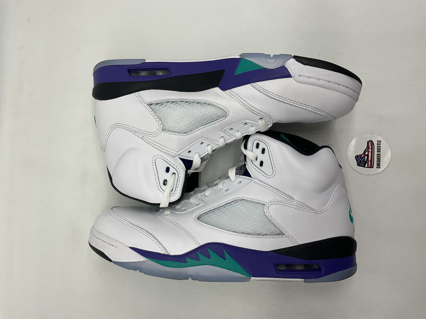 Jordan 5 Retro Grape (2025)