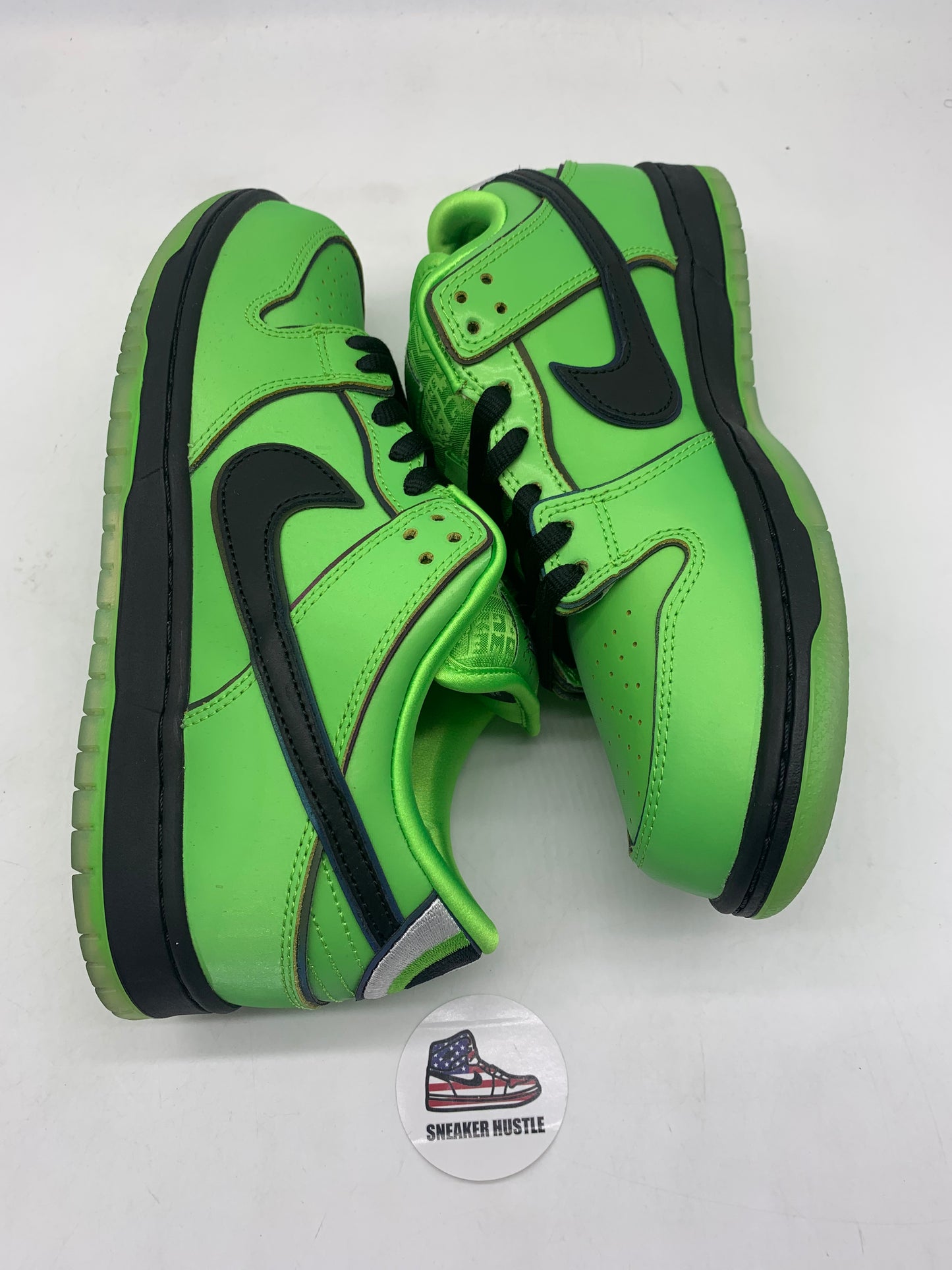 Nike SB Dunk Low The Powerpuff Girls Buttercup