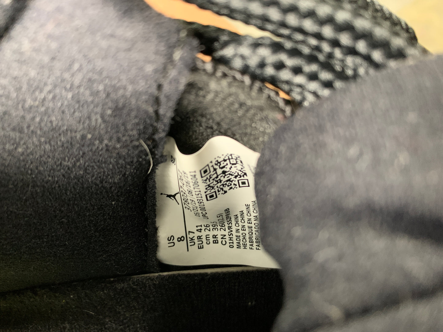 Jordan 11 Retro Playoffs Bred (2019)